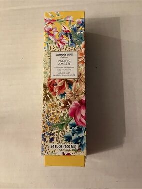 Johnny Was Pacific Amber Room Mist — Yellow Floral Packaging